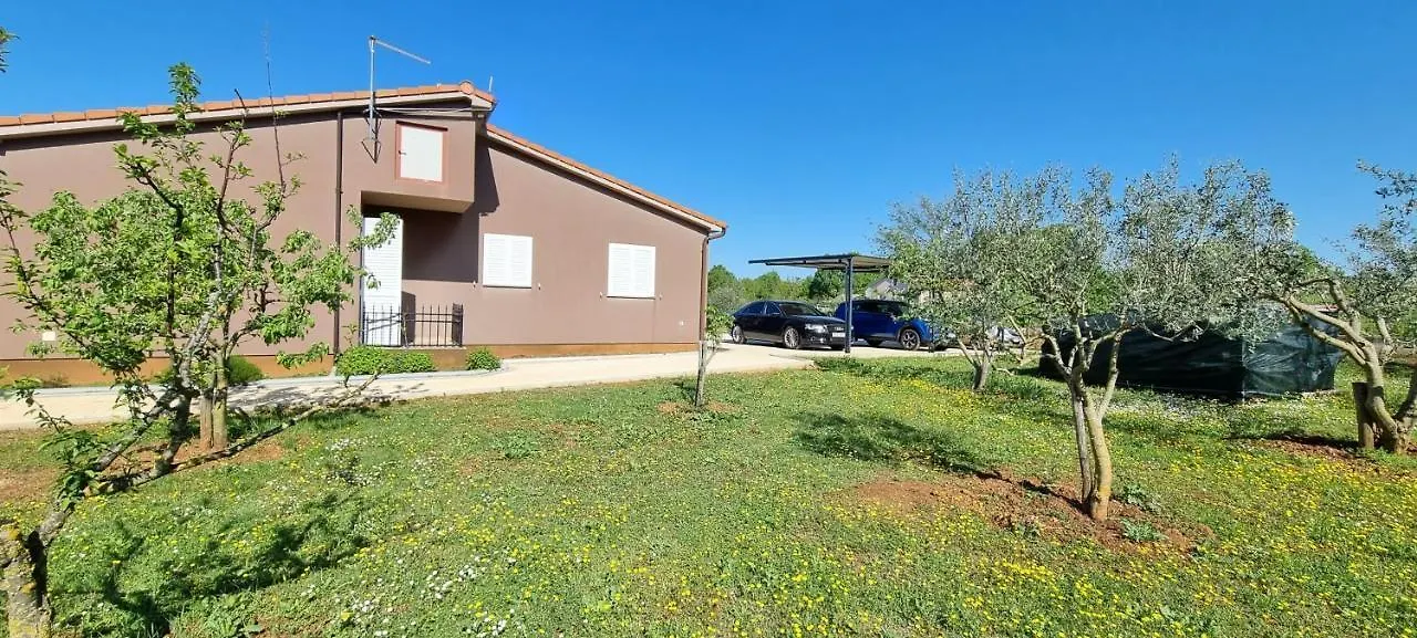House Fortica Pula Holiday home