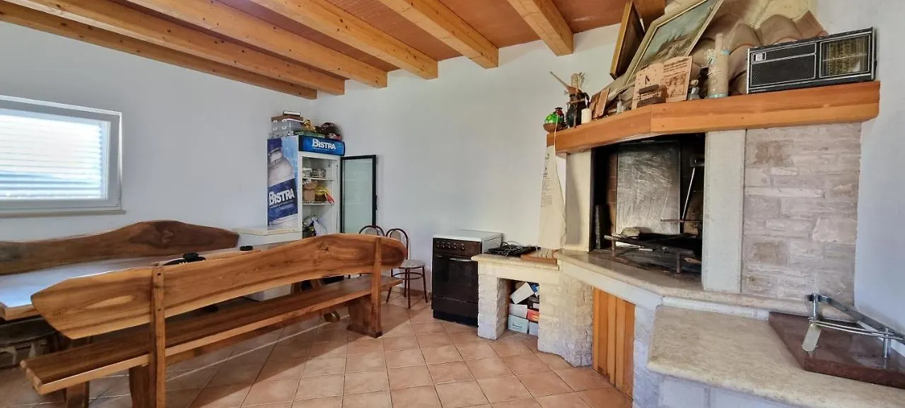 House Fortica Pula 0*,  Croatia
